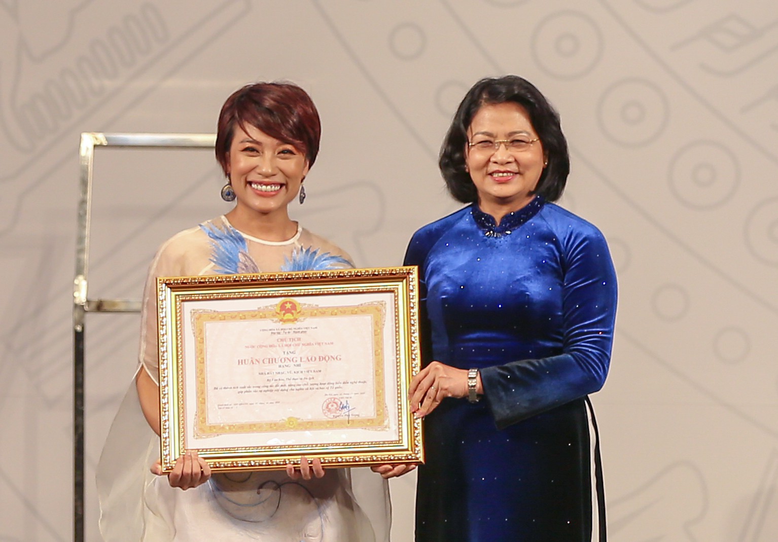 Lễ Kỷ niệm 60 năm Ngày thành lập Nhà hát Nhạc Vũ Kịch Việt Nam (1959-2019) và đón nhận Huân chương Lao động hạng Nhì của Chủ tịch nước - Ảnh 6.