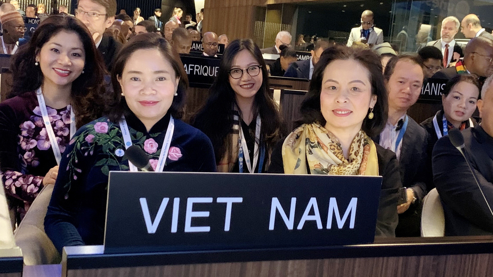 Đoàn Việt Nam tham dự diễn đàn Bộ trưởng Văn hóa Unesco