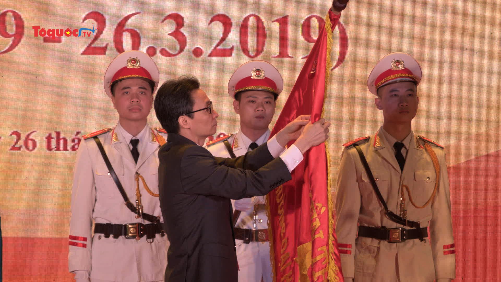 Phó Thủ tướng Vũ Đức Đam về dự lễ kỷ niệm 60 năm ngày thành lập trường ĐH Văn hóa Hà Nội