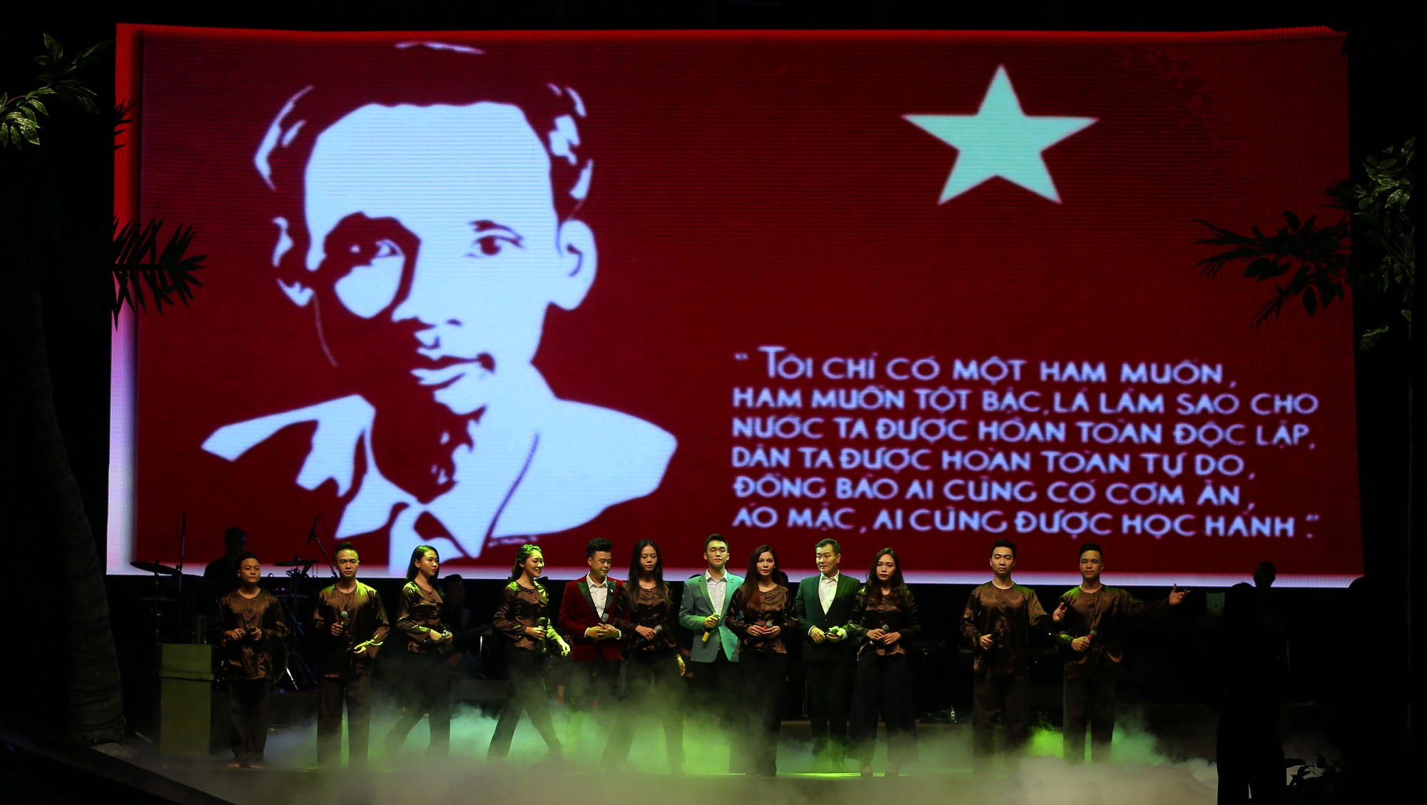 “Thuở trường chinh” ôn lại những kí ức hào hùng kháng chiến của dân tộc7 “Thuở trường chinh” ôn lại những kí ức hào hùng kháng chiến của dân tộc7