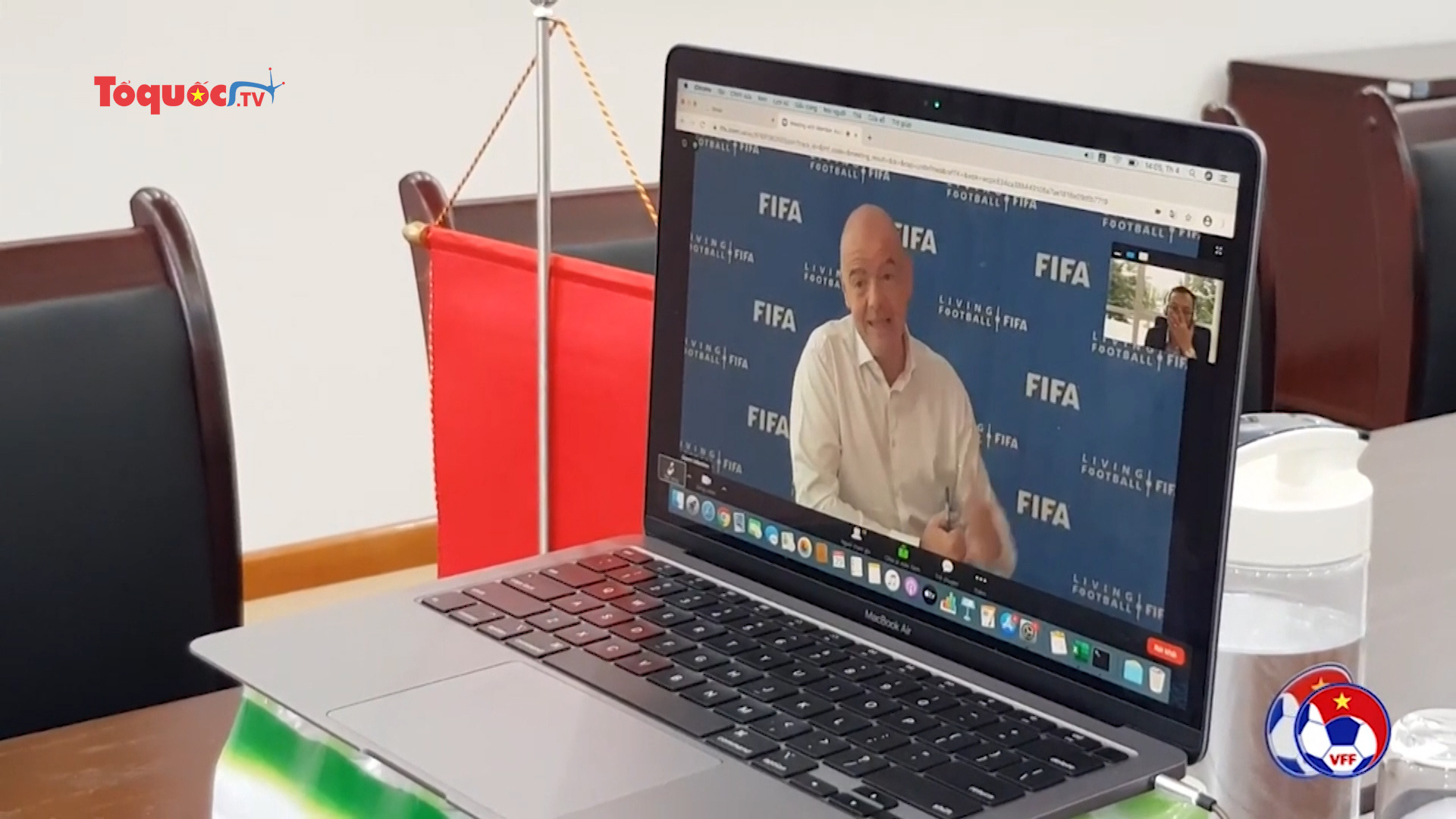 FIFA hỗ trợ VFF hơn 1 triệu USD, đánh giá cao nỗ lực của bóng đá Việt Nam