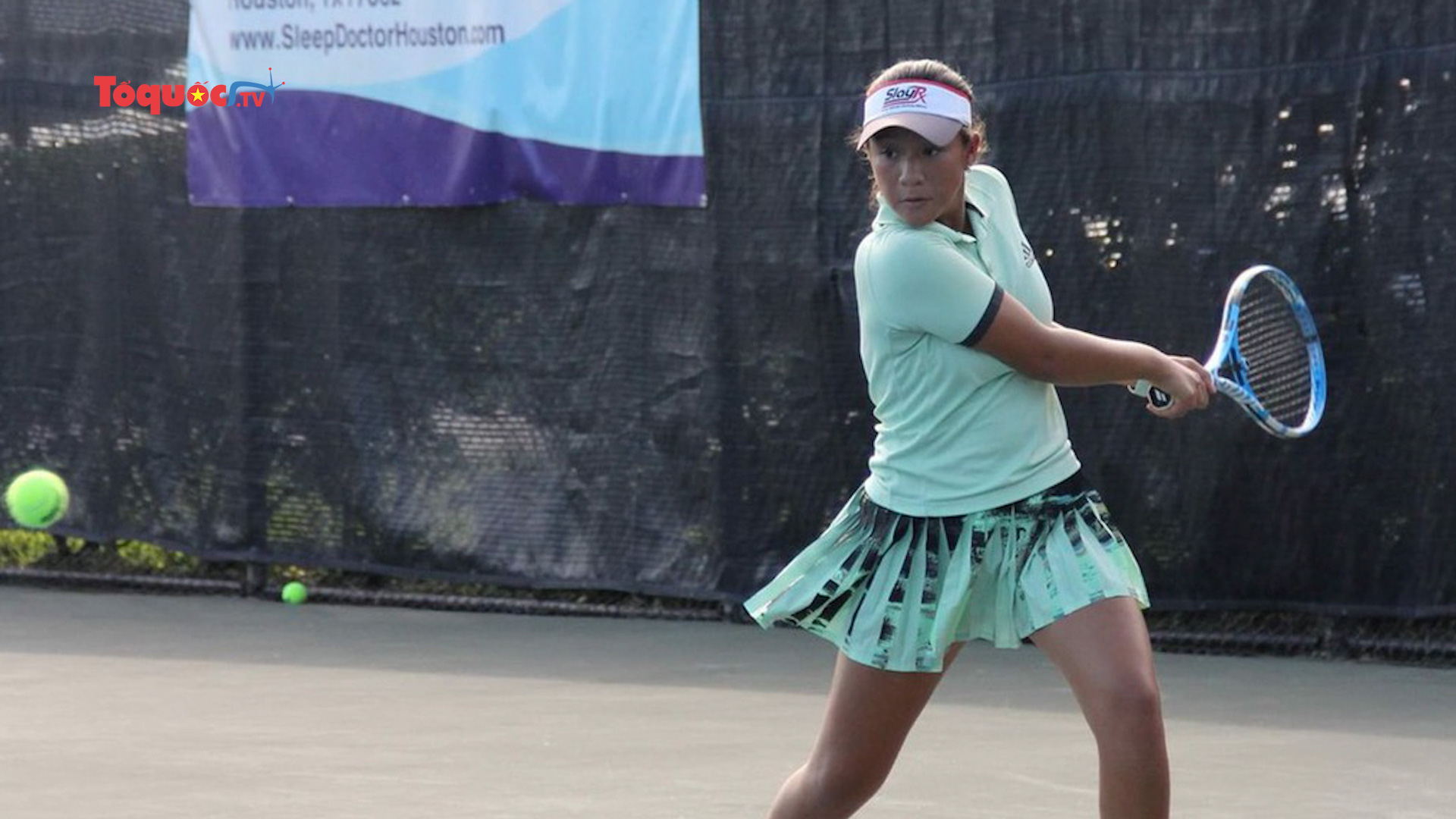 Tài năng quần vợt 14 tuổi Việt Nam đăng quang trên đất Mỹ
