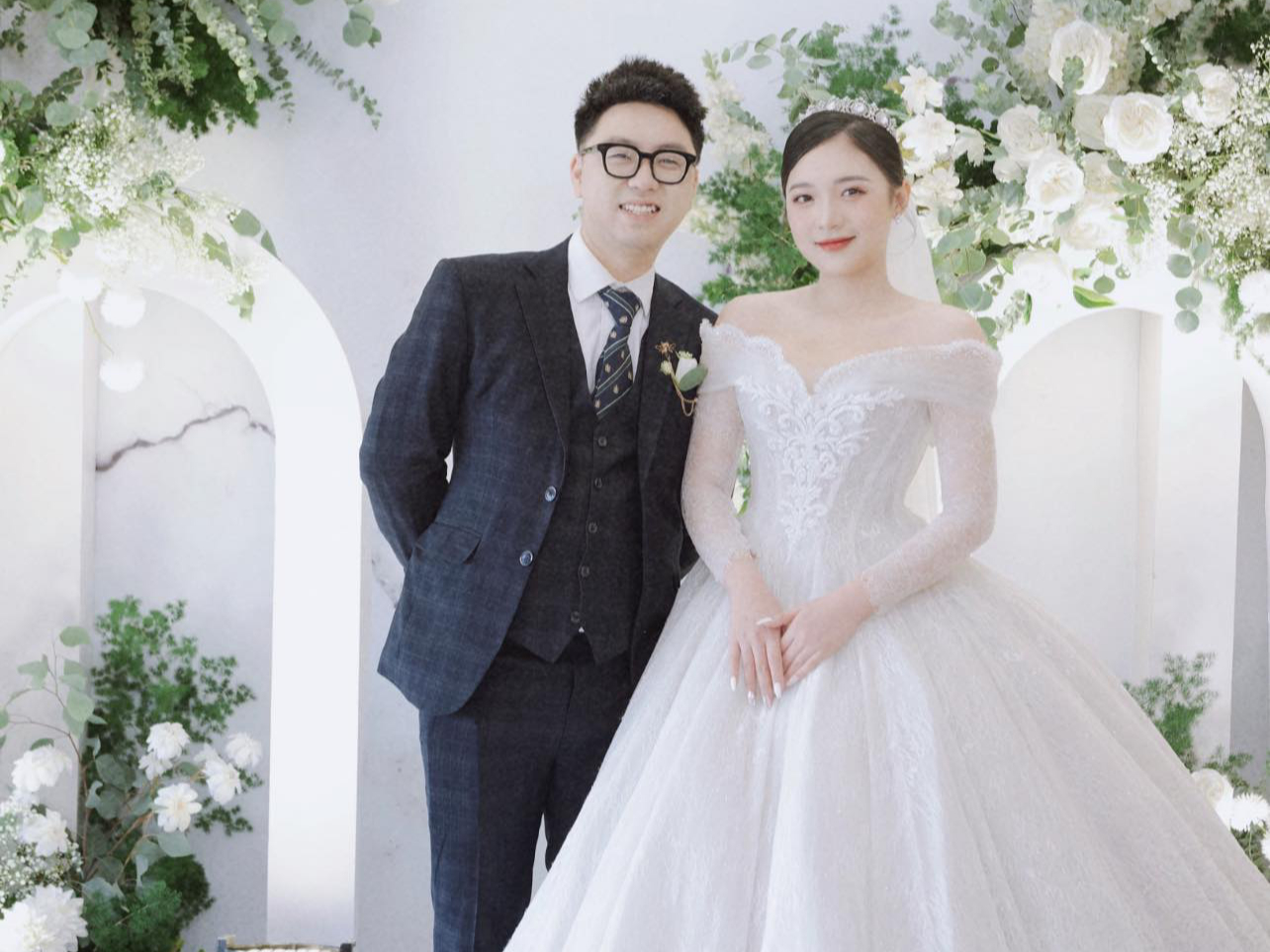 Ng M Nhan S C Xinh P C A N Mc Hot Nh T Li N Qu N Mobile Trong L C I