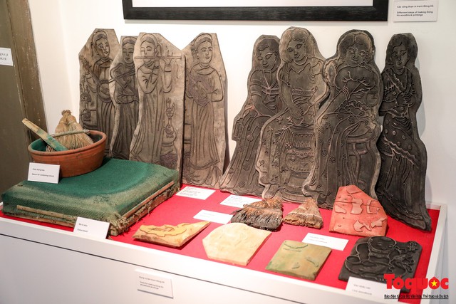 Khai mạc triển lãm “Tranh dân gian Đông hồ xưa và nay”: Trưng bày hơn 100 hiện vật của tranh dân gian Đông Hồ - Ảnh 7.