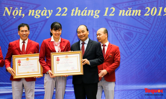 Thủ tướng gặp mặt, vinh danh VĐV, HLV đạt thành tích cao tại SEA Games 30 - Ảnh 16.