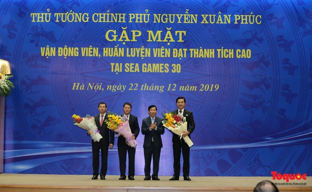 Thủ tướng gặp mặt, vinh danh VĐV, HLV đạt thành tích cao tại SEA Games 30 - Ảnh 27.