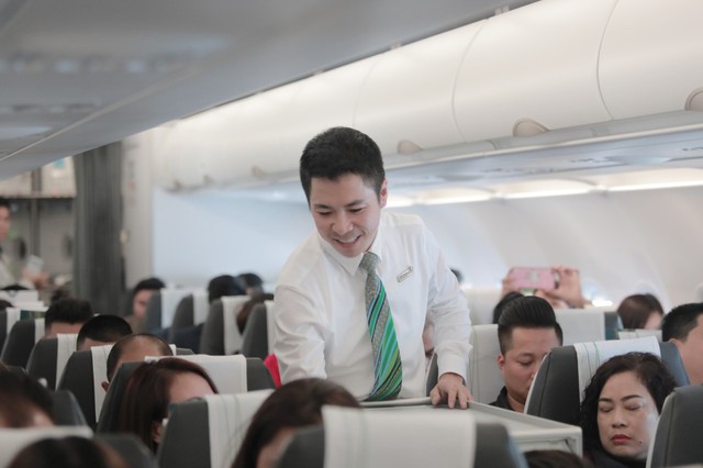 Bà Dương Thị Mai Hoa: Bamboo Airways cất cánh thành công là kết quả của những nỗ lực khổng lồ - Ảnh 2. Bà Dương Thị Mai Hoa: Bamboo Airways cất cánh thành công là kết quả của những nỗ lực khổng lồ - Ảnh 2.