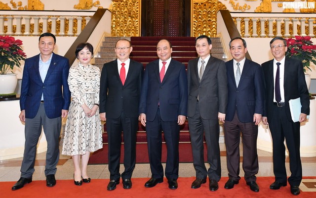 Thủ tướng Nguyễn Xuân Phúc gặp mặt HLV Park Hang-seo sau kỳ nghỉ Tết tại Hàn Quốc - Ảnh 6.