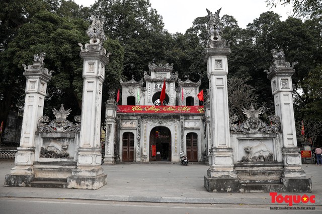Những địa điểm du lịch tâm linh của Hà Nội dịp Tết Nguyên đán 2019 - Ảnh 1.