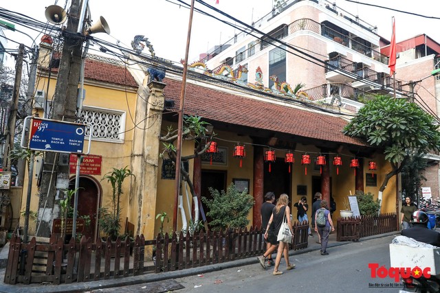 Những địa điểm du lịch tâm linh của Hà Nội dịp Tết Nguyên đán 2019 - Ảnh 4.