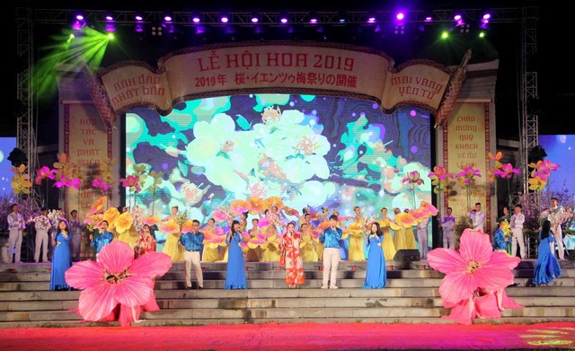 Khai mạc Lễ hội hoa Anh đào - Mai vàng Yên Tử 2019 - Ảnh 1.