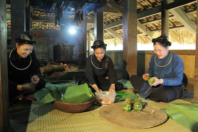 Niềm vui đầu năm mới tại Làng Văn hóa – Du lịch các dân tộc Việt Nam - Ảnh 2.