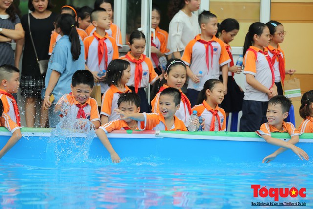Lễ phát động toàn dân học bơi, phòng chống đuối nước năm 2019 - Ảnh 13. Lễ phát động toàn dân học bơi, phòng chống đuối nước năm 2019 - Ảnh 13.