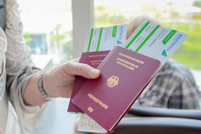 Cận cảnh chuyến bay đặc biệt của Bamboo Airways đưa công dân Séc và châu Âu hồi hương - Ảnh 1. Cận cảnh chuyến bay đặc biệt của Bamboo Airways đưa công dân Séc và châu Âu hồi hương - Ảnh 1.