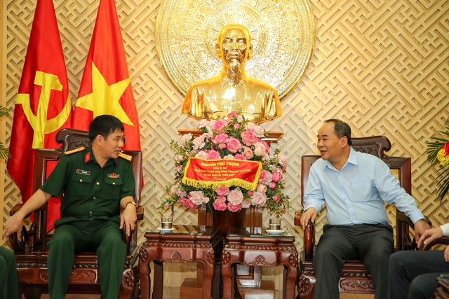 Thứ trưởng Bộ VHTTDL Lê Khánh Hải chúc mừng các cơ quan báo chí - Ảnh 2.