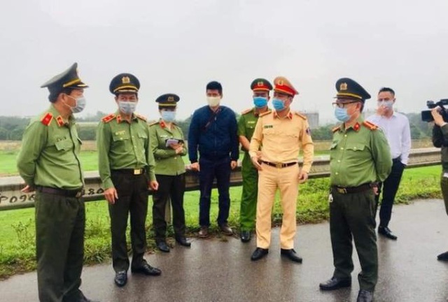 Trung tướng Đoàn Duy Khương: 'Chưa đêm nào tôi được ngủ trước 2h sáng' - Ảnh 1. Trung tướng Đoàn Duy Khương: 'Chưa đêm nào tôi được ngủ trước 2h sáng' - Ảnh 1.