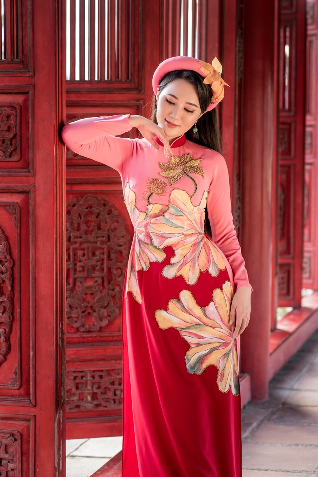 Mỹ nhân có mái tóc đẹp nhất Hoa hậu Việt Nam 2016 tái xuất với áo dài của Kenny Thái - Ảnh 3.