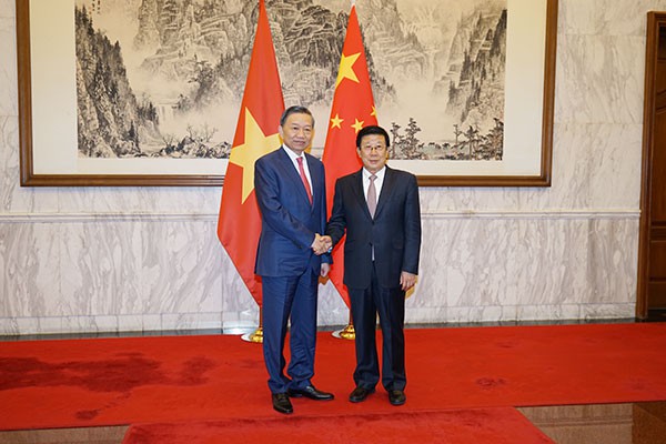 Thượng tướng Tô Lâm dự Hội nghị hợp tác phòng, chống tội phạm lần thứ 6 Việt Nam - Trung Quốc - Ảnh 1.