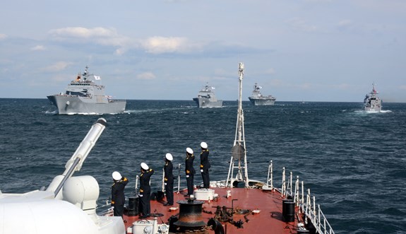 Tàu 015-Trần Hưng Đạo tham gia duyệt binh tàu quốc tế tại Hàn Quốc - Ảnh 4.