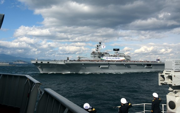 Tàu 015-Trần Hưng Đạo tham gia duyệt binh tàu quốc tế tại Hàn Quốc - Ảnh 5.