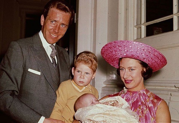 Không phải Công nương Diana, đây mới là người phụ nữ có cuộc hôn nhân gây chấn động Hoàng gia Anh  - Ảnh 2.