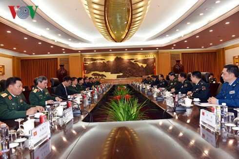 Thúc đẩy hợp tác quốc phòng Việt Nam-Trung Quốc đi vào chiều sâu - Ảnh 2. Thúc đẩy hợp tác quốc phòng Việt Nam-Trung Quốc đi vào chiều sâu - Ảnh 2.