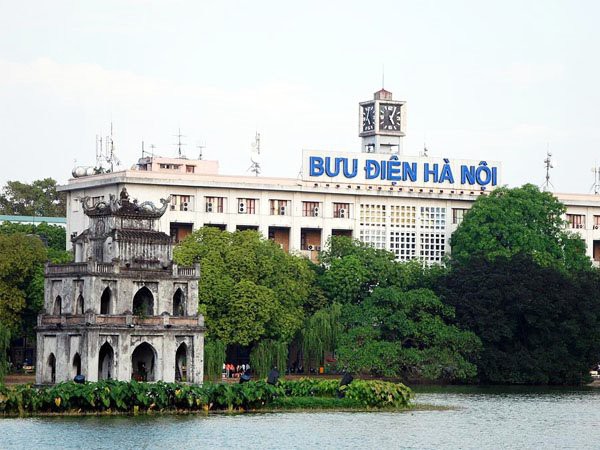 Bưu điện Hà Nội: Cột mốc số 0 trong lòng người Thủ đô đã bị “khai tử” - Ảnh 4.