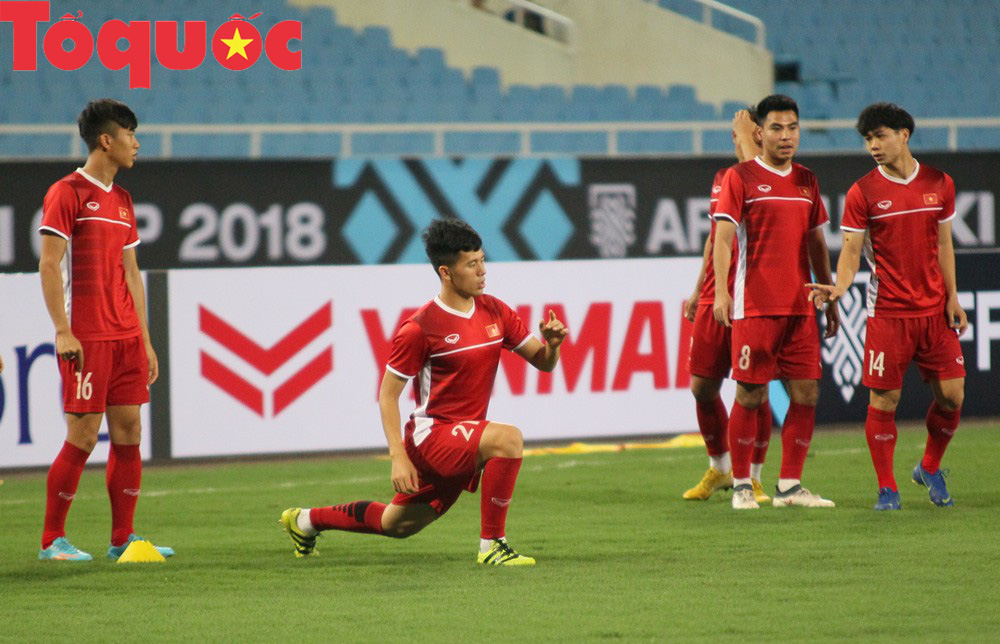 HLV Park Hang-seo nghiêm khắc lạ thường trước trận đối đầu đội tuyển Malaysia - Ảnh 7.