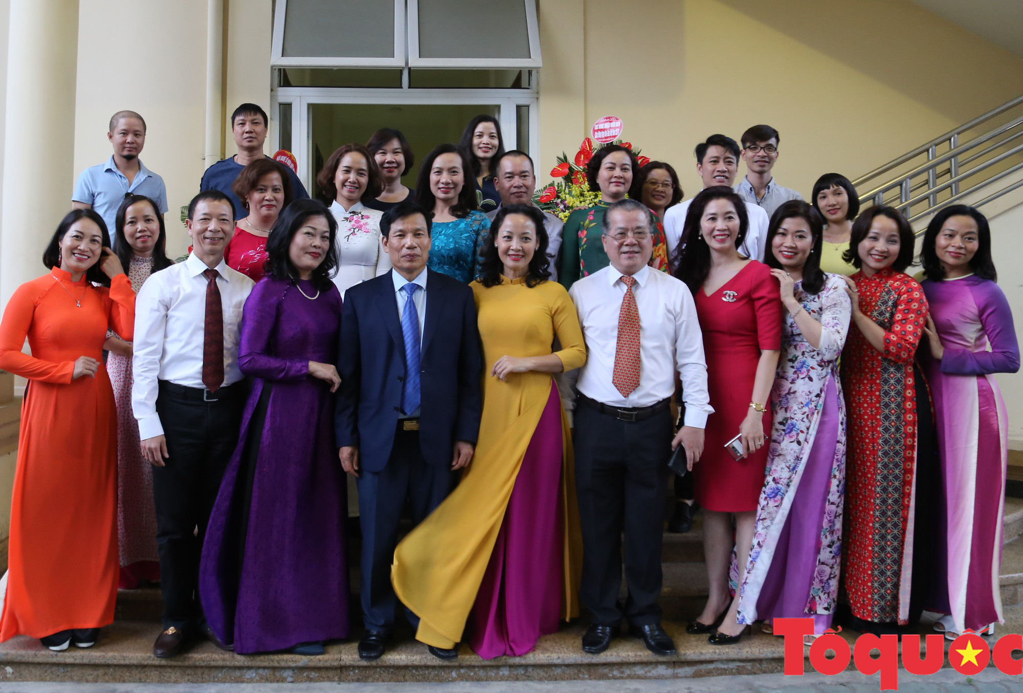 Bộ trưởng Nguyễn Ngọc Thiện chúc mừng Ngày Nhà giáo Việt Nam - Ảnh 5.