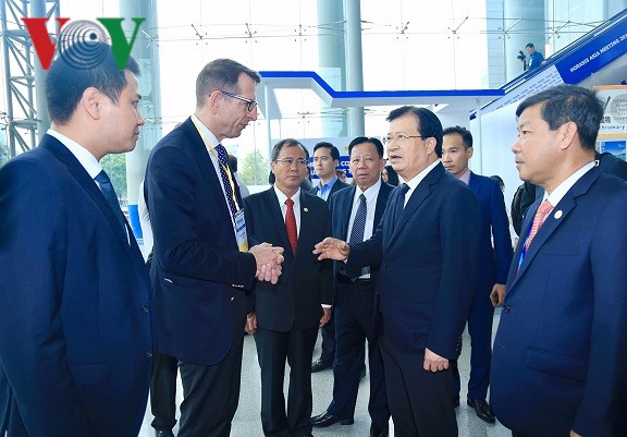 Phó Thủ tướng Trịnh Đình Dũng dự khai mạc Diễn đàn Hợp tác kinh tế châu Á năm 2018 - Ảnh 1.