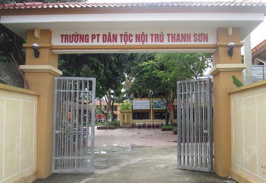 Hiệu trưởng Trường PT dân tộc nội trú Thanh Sơn bị tố lạm dụng tình dục hàng loạt nam sinh - Ảnh 1.