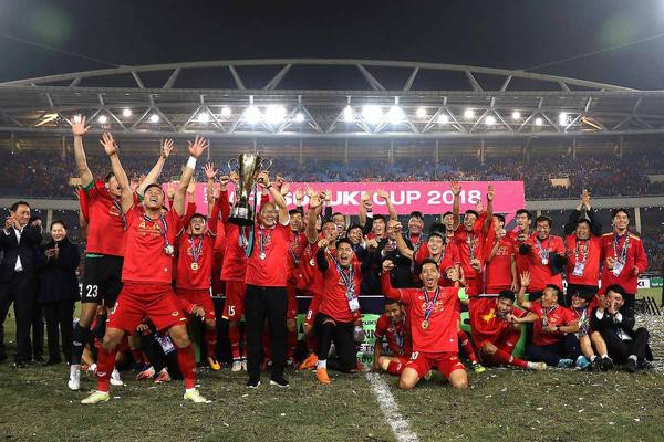 Bất ngờ với nhiều lợi ích Việt Nam có thể gặt hái sau ngôi vô địch tại AFF Cup 2018 - Ảnh 1.