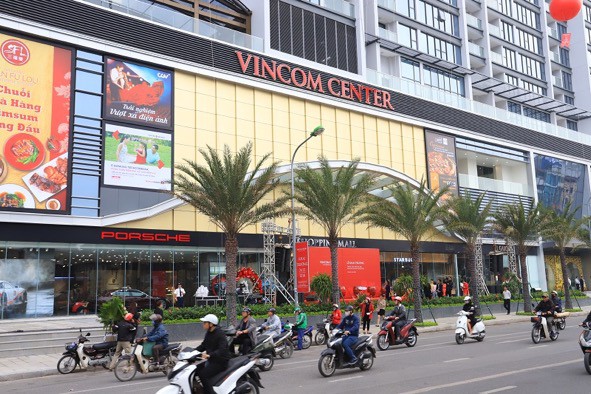 Vincom đưa vào hoạt động 05 trung tâm thương mại chào đón Giáng sinh 2018 - Ảnh 2.