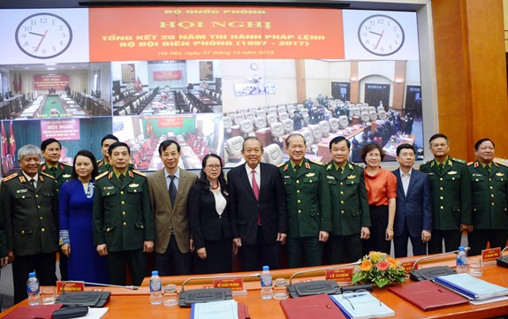 Phó Thủ tướng Trương Hòa Bình dự Hội nghị tổng kết thi hành Pháp lệnh Bộ đội Biên phòng - Ảnh 1.