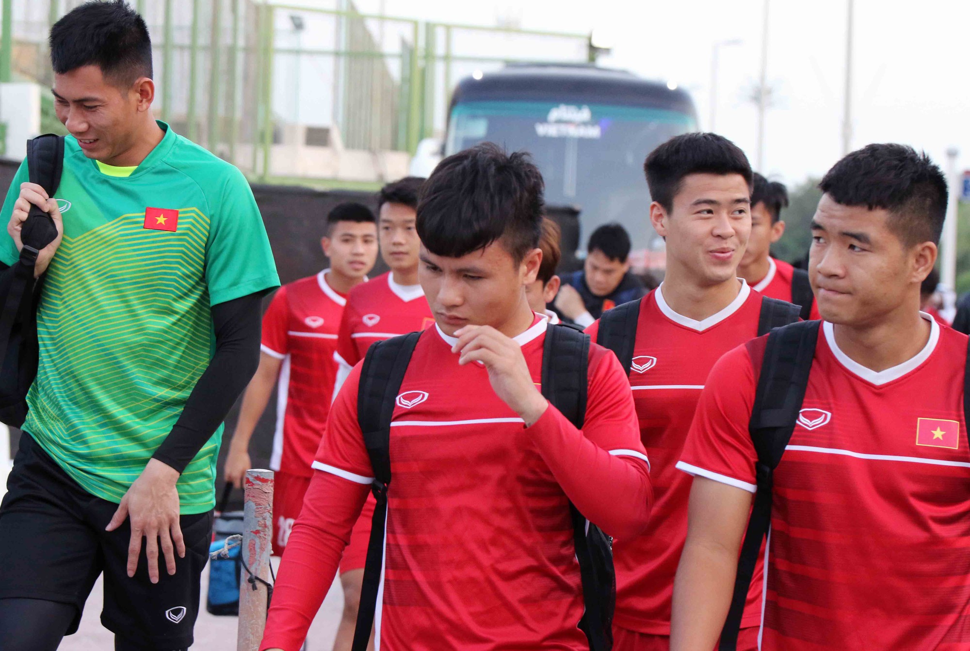 U23 Việt Nam tổ chức sinh nhật cho HLV thể lực Park Sung Gyun trước trận  gặp U23 Thái Lan