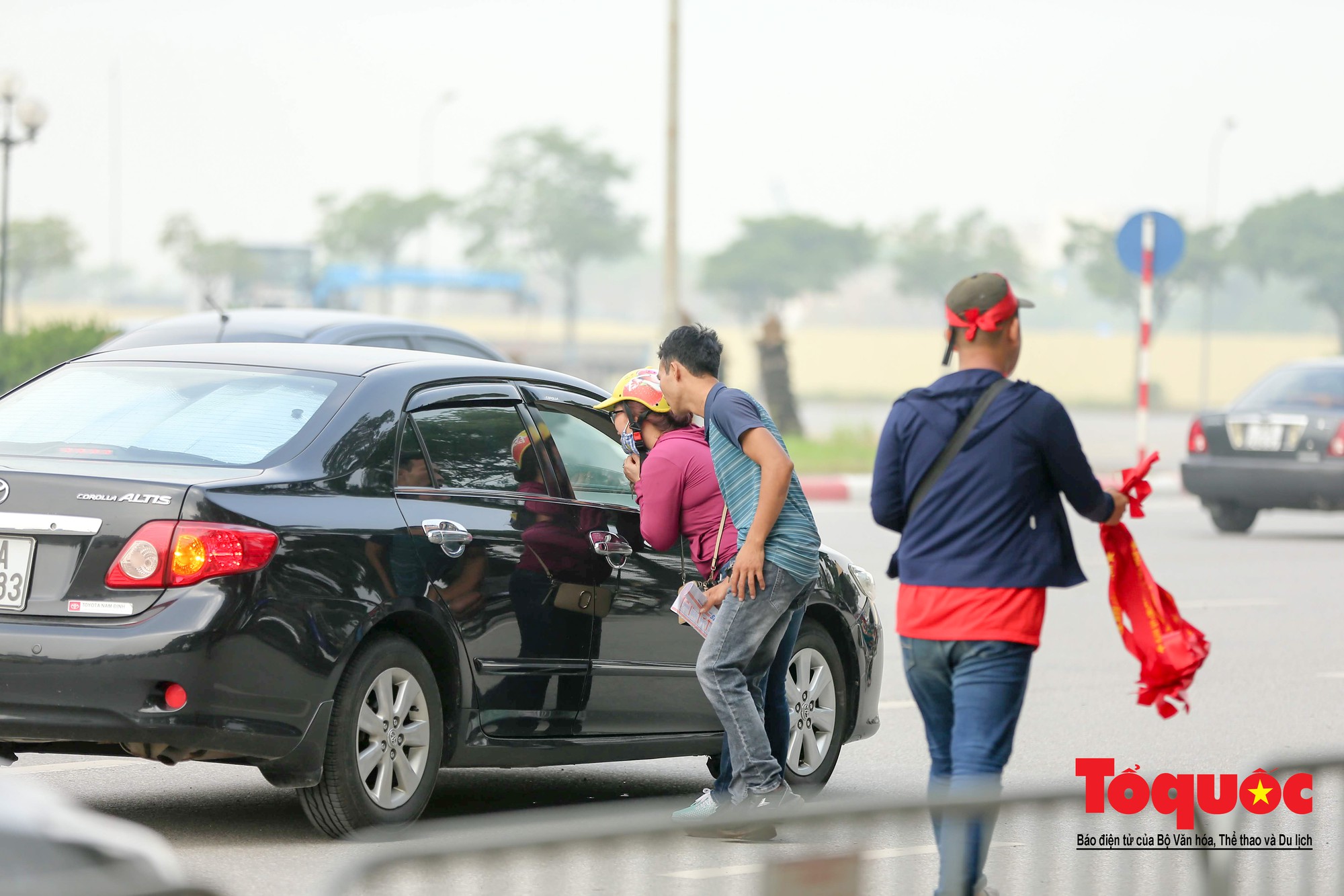 Vé trận Việt Nam - Malaysia: Giá vé chợ đen tung tăng nhảy múa4