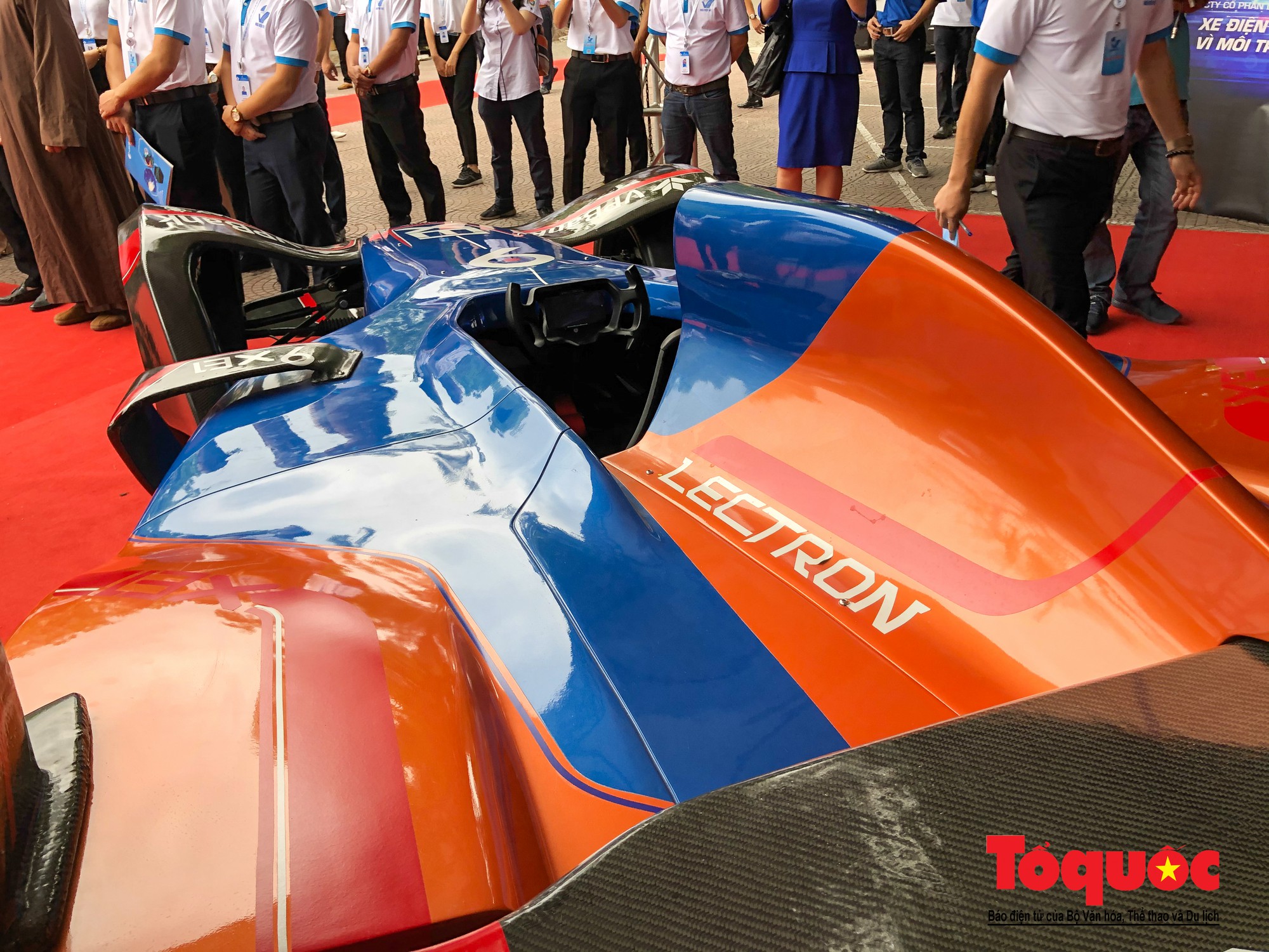 Cận cảnh chiếc xe F1 đầu tiên do Việt Nam sản xuất (3)