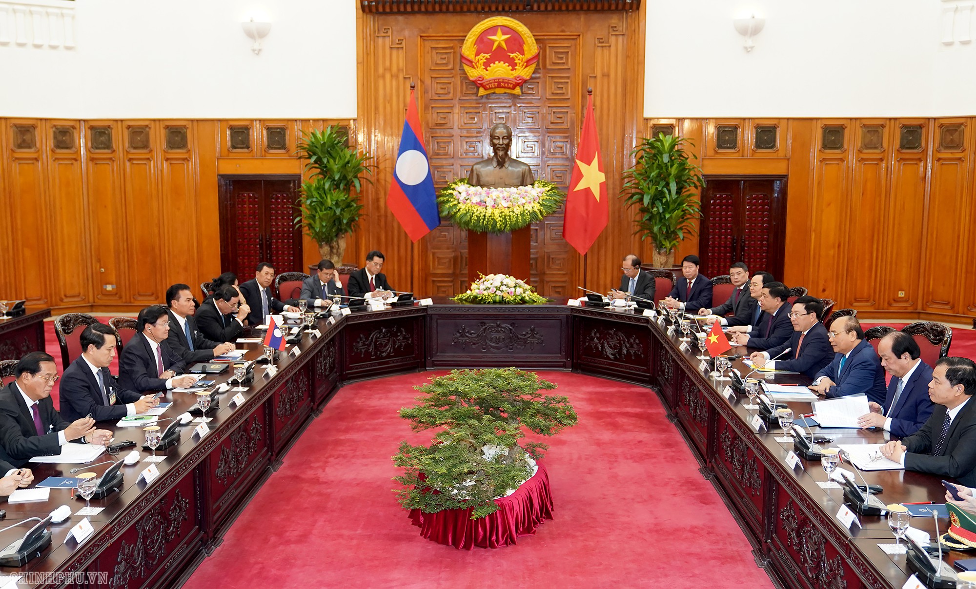 Tái khẳng định quan hệ đoàn kết đặc biệt Việt Nam - Lào - Ảnh 1.