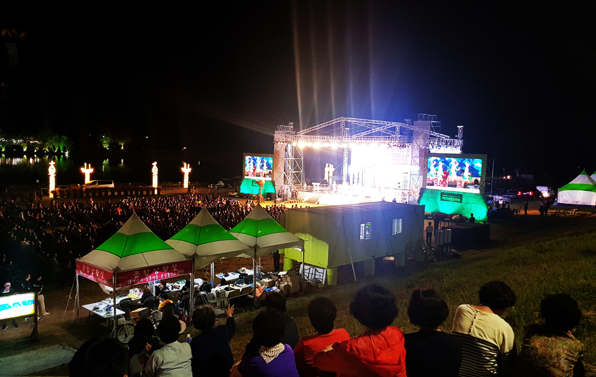 4 - TP 1 Buyeo - Buồi diễn ngoà trời thu hút hàng chục ngàn khán giả