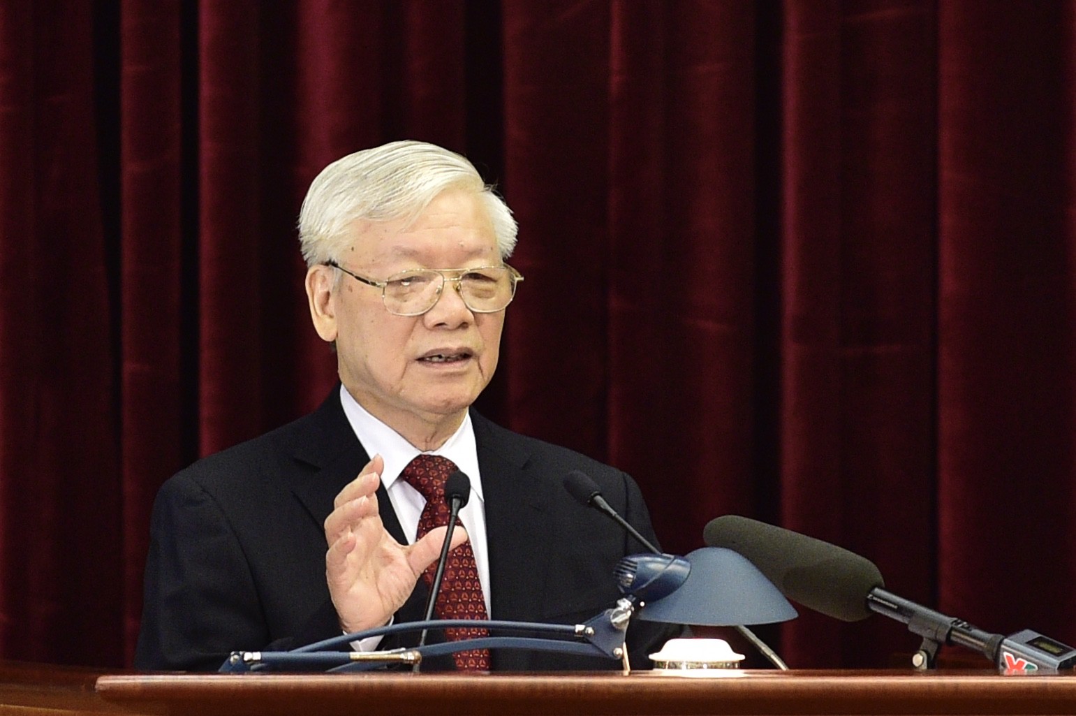 Tổng Bí thư, Chủ tịch nước Nguyễn Phú Trọng phát biểu khai mạc Hội nghị Trung ương 11 - Ảnh 1.