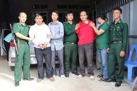 Điện Biên: Phá đường dây mua bán ma túy xuyên quốc giaThu giữ 220 bánh heroin - Ảnh 1.