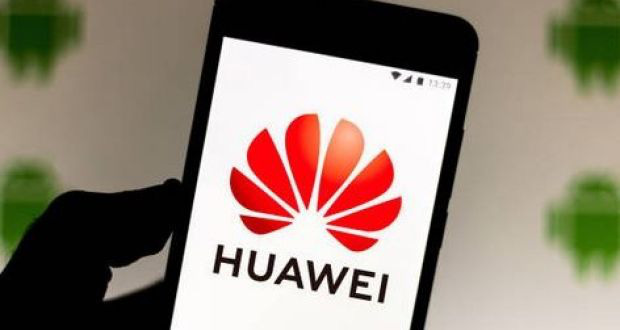 Bất ngờ thưởng &quot;khủng&quot; cho nhân viên, Huawei tung chiêu &quot;tuyên chiến&quot; với Mỹ? - Ảnh 1.