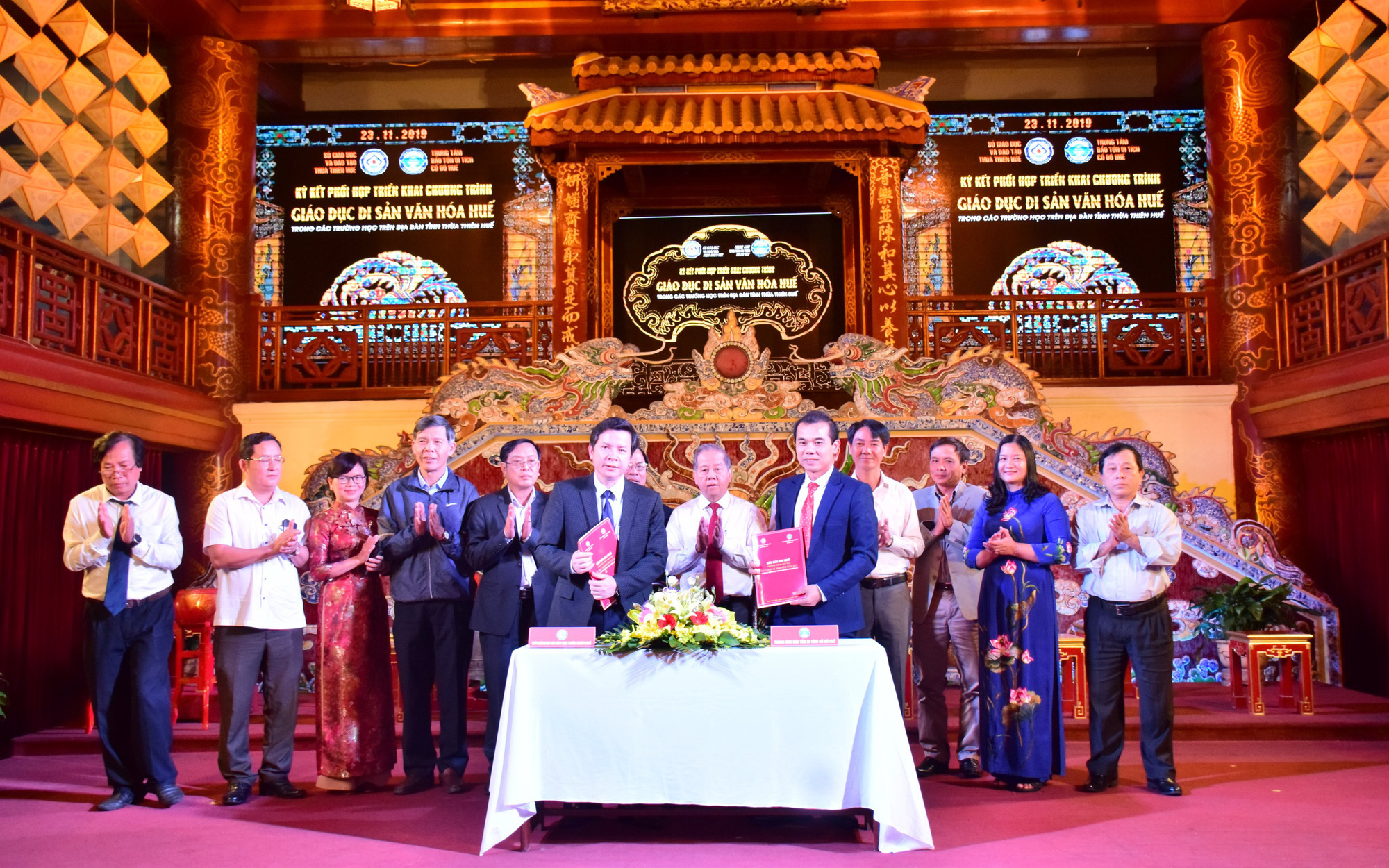 Ký kết hợp tác đưa di sản văn hóa Huế vào trường học ở Thừa Thiên Huế