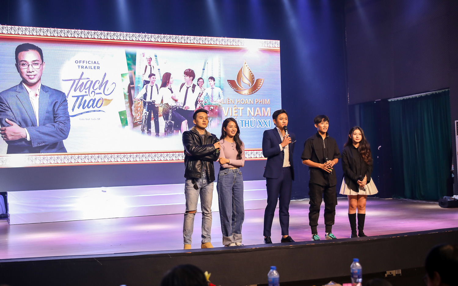 Sinh viên Vũng Tàu hào hứng giao lưu cùng các nghệ sĩ điện ảnh Việt 