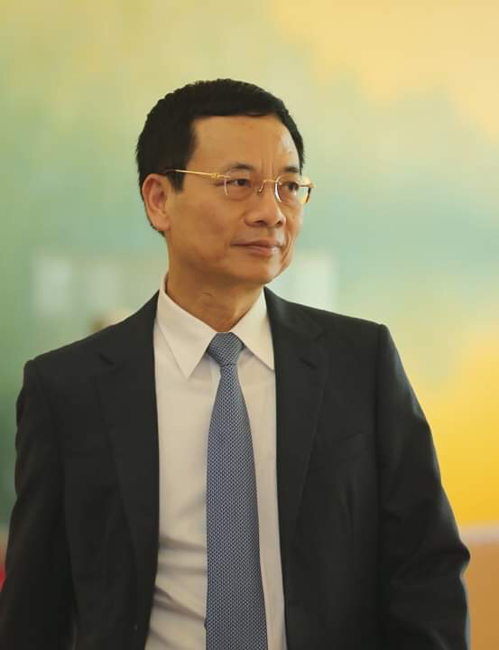 Chủ tịch Quốc hội khen Bộ trưởng Nguyễn Mạnh Hùng  trả lời chất vấn ngắn gọn, thẳng thắn, cầu thị...và nhận trách nhiệm - Ảnh 1.