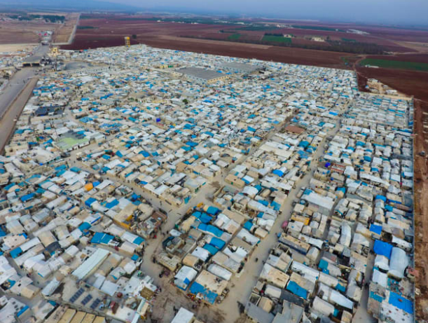 Bất ngờ tái nồng ấm với người Kurds Syria, Mỹ khiến Nga, Thổ Nhĩ Kỳ &quot;giật mình thon thót&quot; - Ảnh 2.