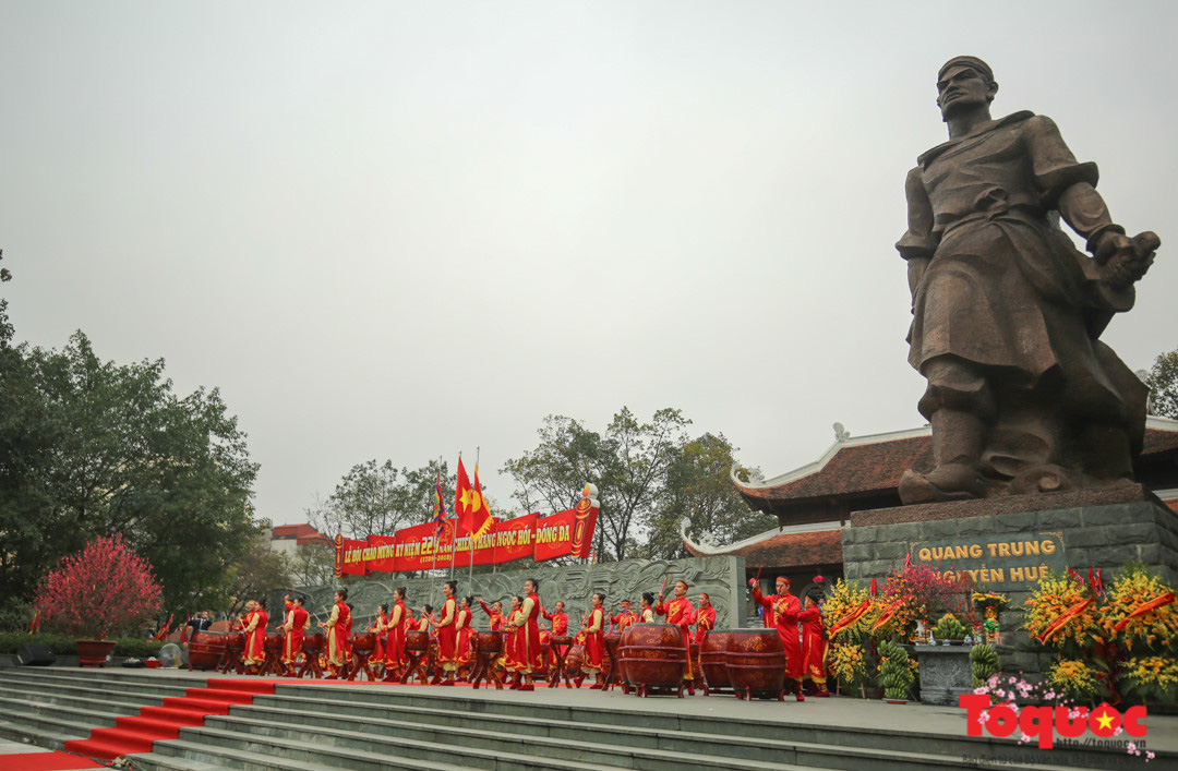 Có phải xác quân Thanh chất thành Gò Đống Đa? - Ảnh 1. Có phải xác quân Thanh chất thành Gò Đống Đa? - Ảnh 1.