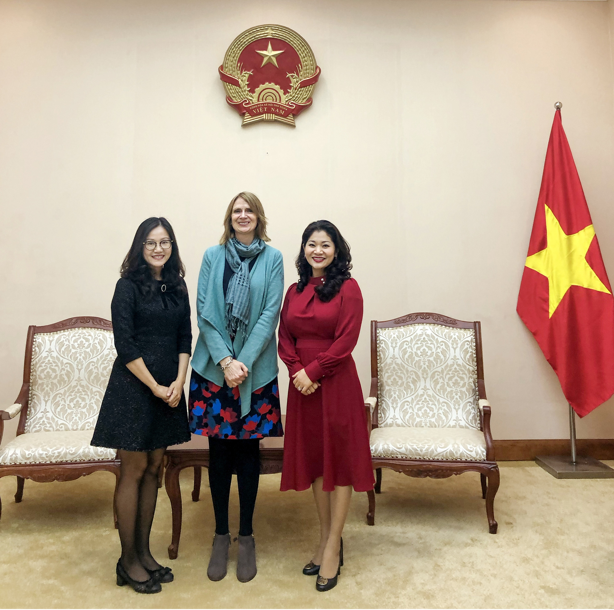 Bộ VHTTDL và Hội đồng Anh tại Việt Nam đẩy mạnh hợp tác về văn hóa và nghệ thuật - Ảnh 2.