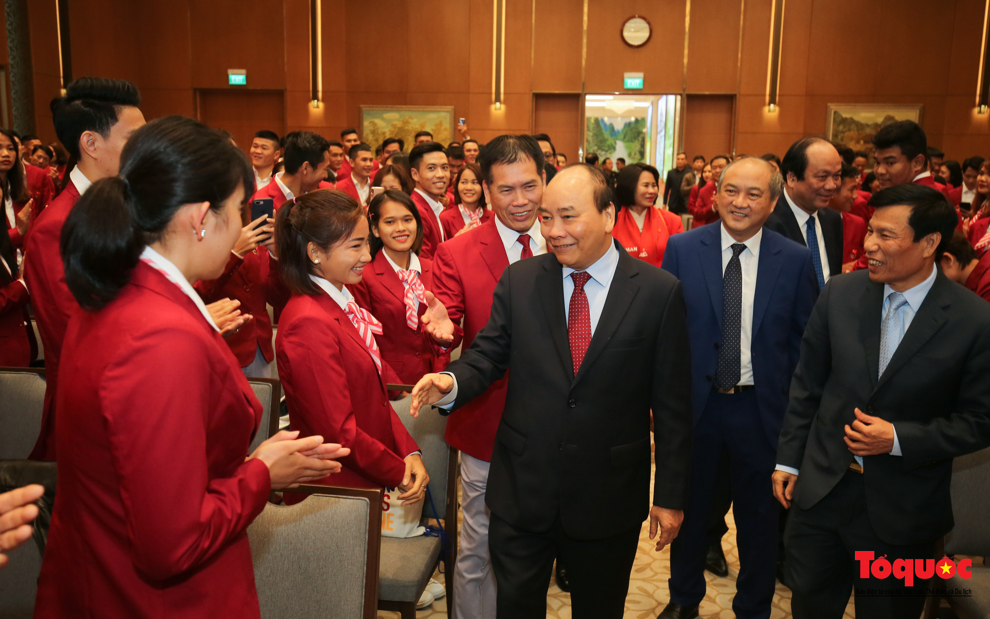 Thủ tướng gặp mặt, vinh danh VĐV, HLV đạt thành tích cao tại SEA Games 30
