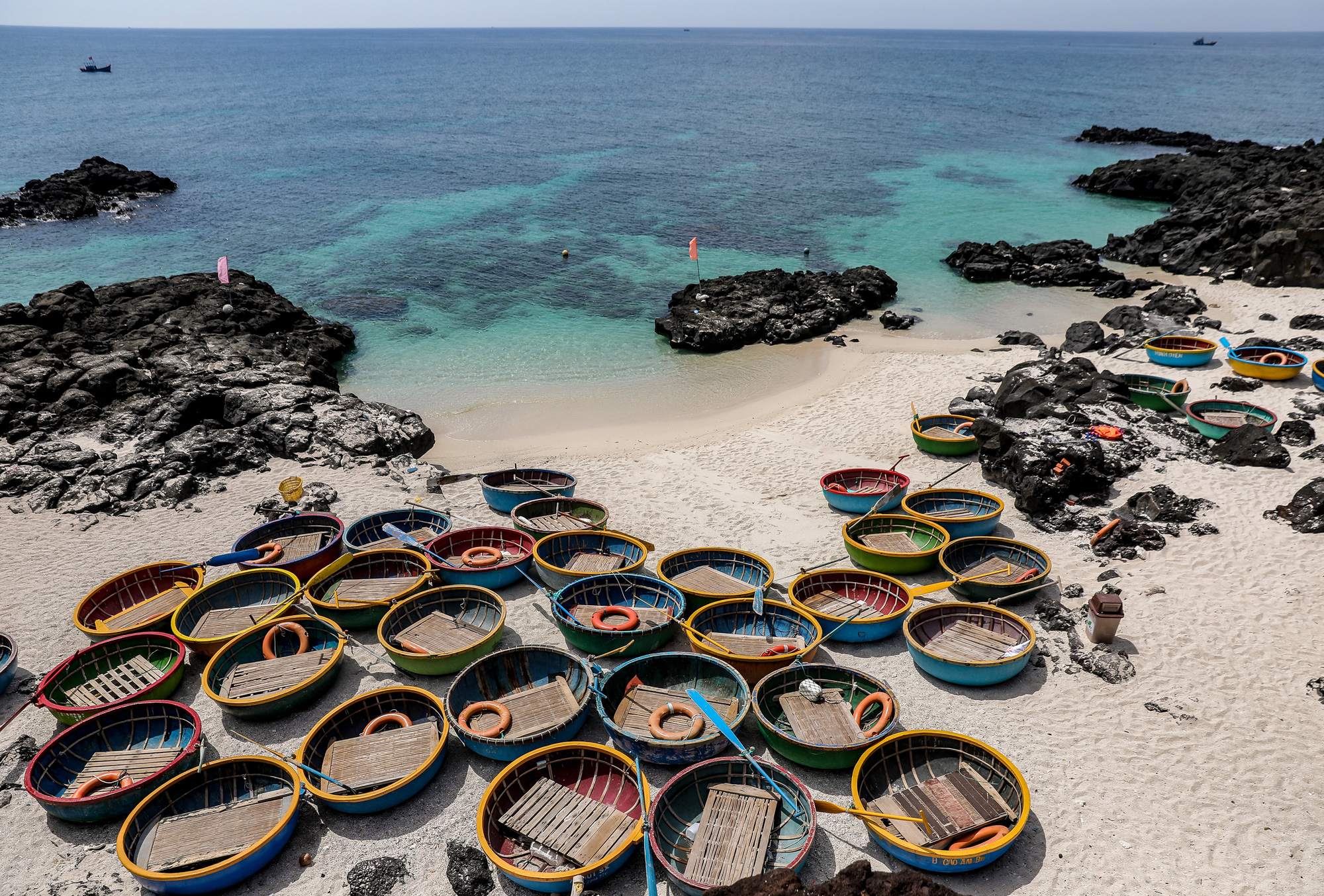 Tổng hợp những hình ảnh đẹp về đảo Lý Sơn - Điểm du lịch không thể bỏ qua  trong năm 2020